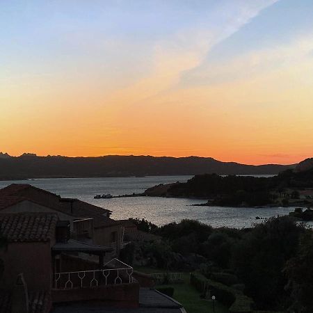 Godo Beach Hotel Baja Sardinya Dış mekan fotoğraf