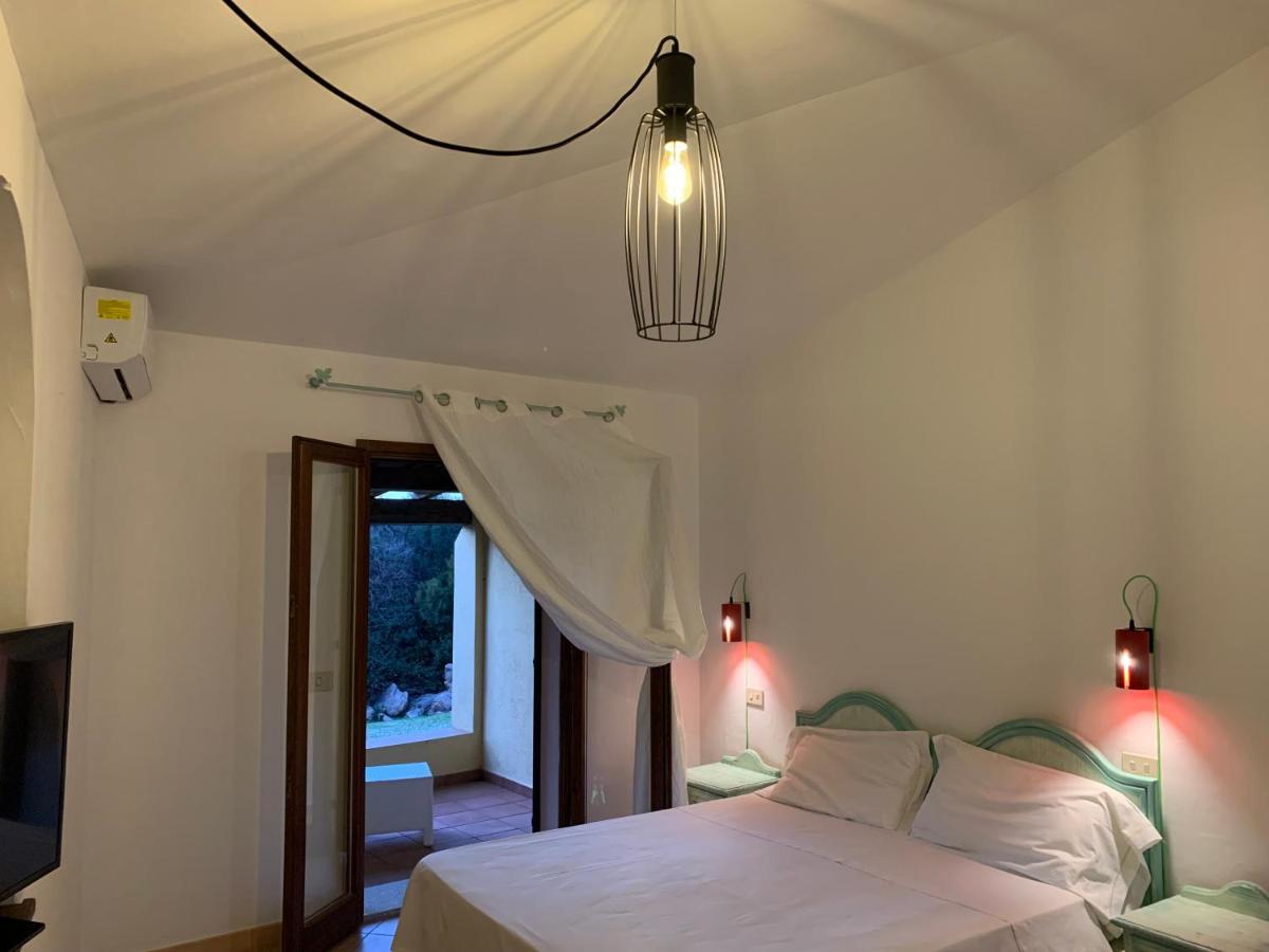 Godo Beach Hotel Baja Sardinya Dış mekan fotoğraf