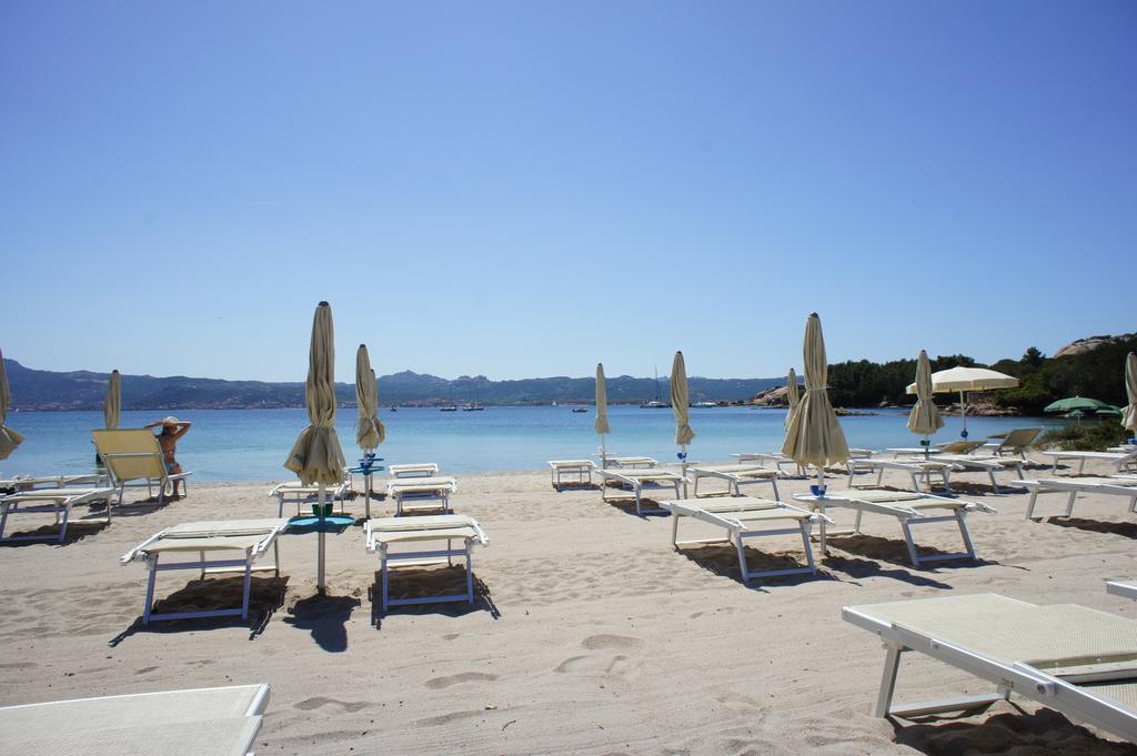 Godo Beach Hotel Baja Sardinya Dış mekan fotoğraf