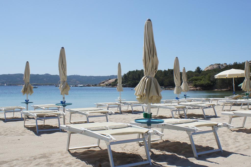 Godo Beach Hotel Baja Sardinya Dış mekan fotoğraf